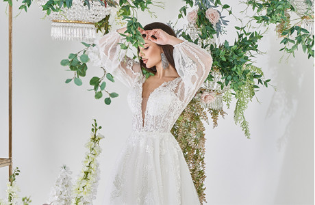 Wedding dresses with hidden decollate look attractive and reserved